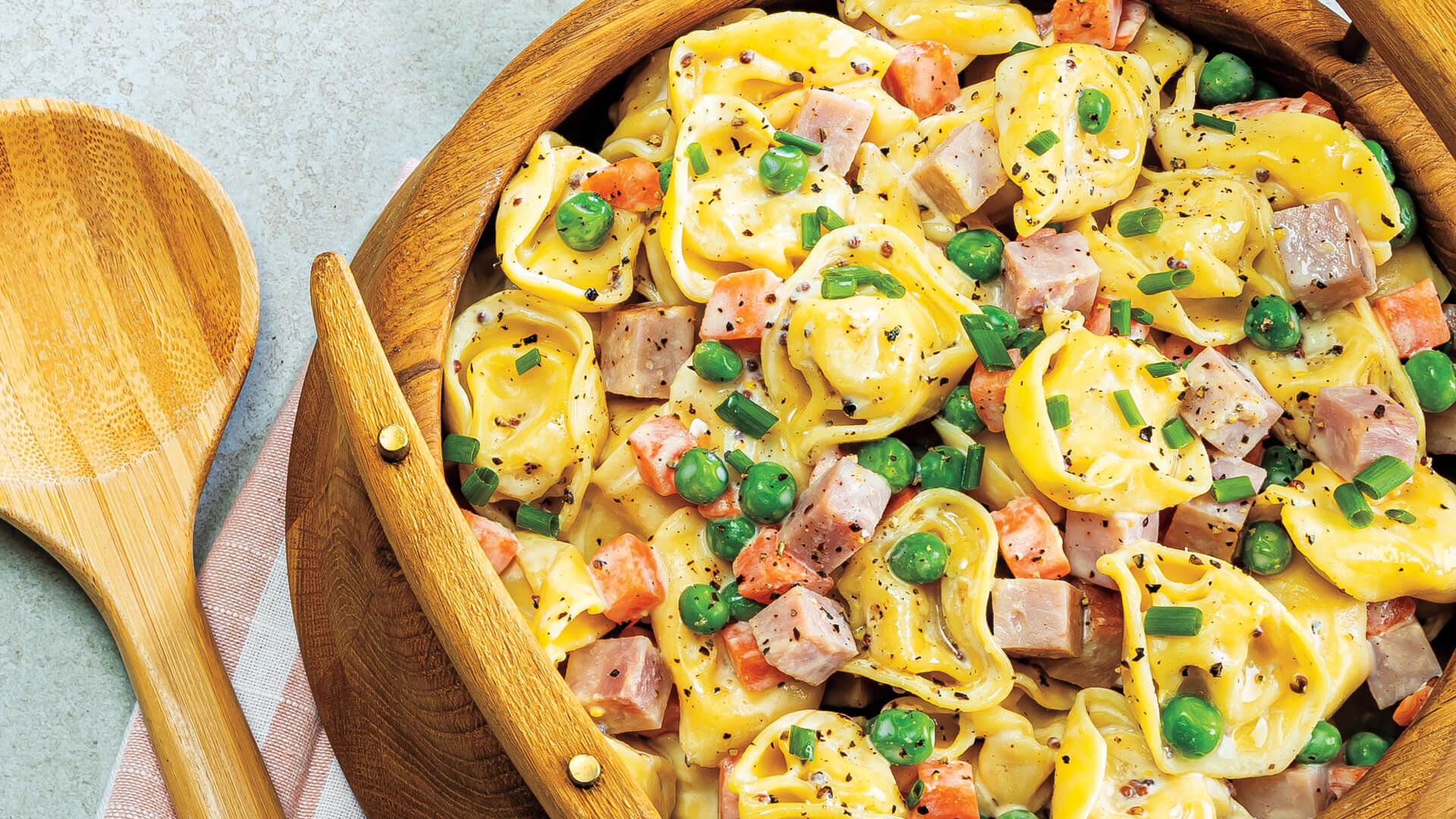 Tortellini Salad with Peas