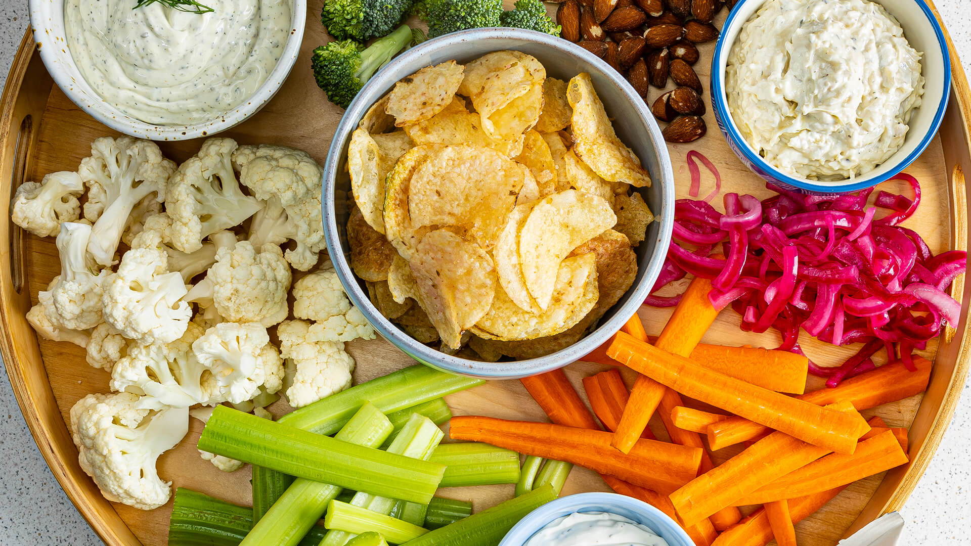 Kettle Chips & Dip Tailgating Board